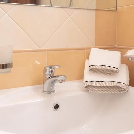Stylish Le Fontane No2510 شقة فيلاّسيمِيوس